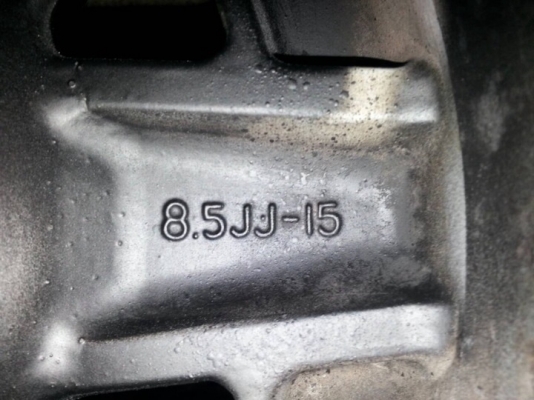 ล้อแนว off road ขอบ15 5รู114 กว้าง 8.5นิ้ว off -27 ใส่ off road หรือ Retro ก็หล่อครับ