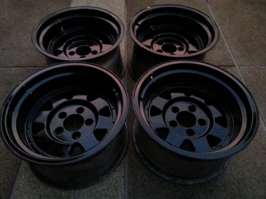 ล้อแนว off road ขอบ15 5รู114 กว้าง 8.5นิ้ว off -27 ใส่ off road หรือ Retro ก็หล่อครับ