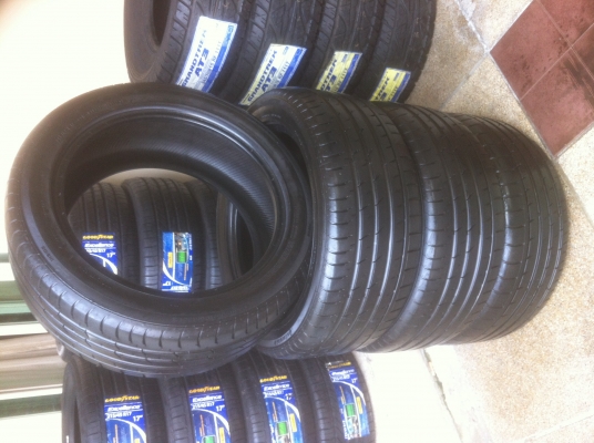 ยาง Continental สัญชาติเยอรมัน วิ่งนุ่มเงียบ เบอร์ 245 45 17 ปี11 ลงพื้นปี13 ดอกเยอะ ยาง Continental สัญชาติเยอรมัน วิ่งนุ่มเงียบ เบอร์ 245 45 17 ปี11 ลงพื้นปี13 ดอกเยอะ