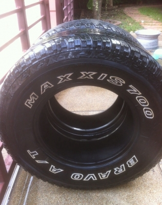 ยาง Maxxis 265 70 16 จำนวน 2เส้น ดอกเยอะ