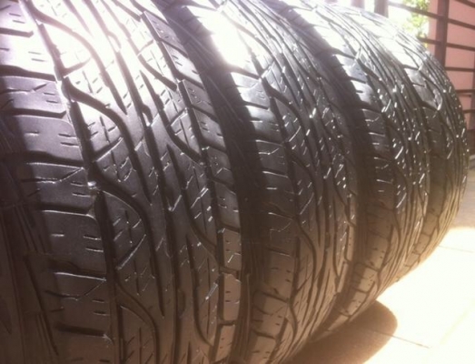 ยาง Dunlop AT3 265 70 16 กลางปี12 ดอกเยอะ เนื้อนิ่มๆ ดอกคมๆ