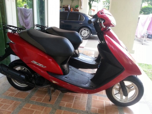 Honda Dio รุ่นใหม่ สภาพสวยมาก สตาร์ทีเดียวติด เครื่องแรงใช้ได้ เดินเรียบ สภาพนี้หายากครับ มีให้เลือก2คันครับ Honda Dio รุ่นใหม่ สภาพสวยมาก สตาร์ทีเดียวติด เครื่องแรงใช้ได้ เดินเรียบ สภาพนี้หายากครับ มีให้เลือก2คันครับ