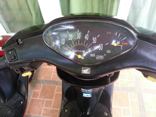 Honda Dio รุ่นใหม่ สภาพสวยมาก สตาร์ทีเดียวติด เครื่องแรงใช้ได้ เดินเรียบ สภาพนี้หายากครับ มีให้เลือก2คันครับ Honda Dio รุ่นใหม่ สภาพสวยมาก สตาร์ทีเดียวติด เครื่องแรงใช้ได้ เดินเรียบ สภาพนี้หายากครับ มีให้เลือก2คันครับ