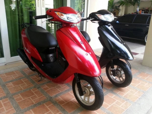 Honda Dio รุ่นใหม่ สภาพสวยมาก สตาร์ทีเดียวติด เครื่องแรงใช้ได้ เดินเรียบ สภาพนี้หายากครับ มีให้เลือก2คันครับ