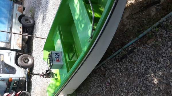 Re:ขายเรือไฟเบอร์11ฟุตพิมนิยมพร้อมหลังคา