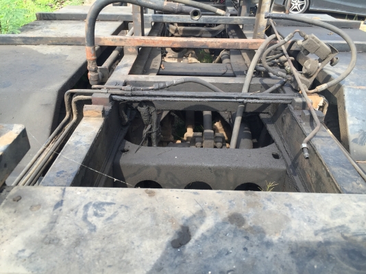 10ล้อ2เพลา195แรงFUSO FN528DTC000084..เครื่อง6D17-000084