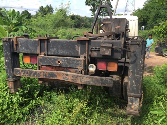 10ล้อ2เพลา195แรงFUSO FN528DTC000084..เครื่อง6D17-000084