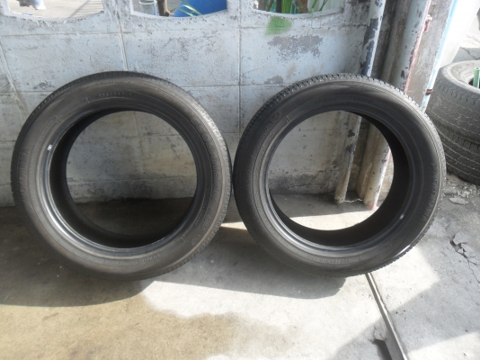 ยาง YOKOHAMA 235/55R19 ปี13 สวยๆ 1 คู่ ราคา 1700 บาท