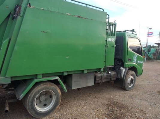 6ล้อ121แรง...Hino. DUTRO ปี2550..รถสวยมากๆ มี40คันๆละ390000