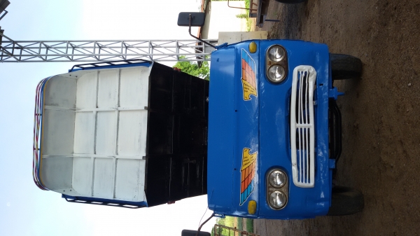 ขายรถอีแต๋นด้ำราคา165000บาท คัชชีหน้าใหญ่ บรรณทุกได้6-7ตัน 6ล้อ เครื่อง4สูบเป็นรถ6ล้อมาก่อน กะบอกด้ำใหญ่ กะบะยาวเป็นเหล็ก พร้อมใช้งานรถอยู่ว้งบัว อคลองขลุง จ กำแพงเพชรสนใจ โทร0813655887อำพร พาเจริญราคานื้ยังต่อรองได้อืกนะครับ