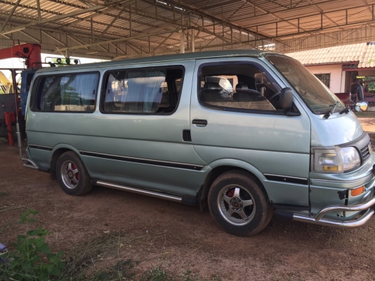 รถตู้ TOYOTA หัวจรวด 63,000 บาท  เคริ่อง 1J -เกียร์ออโต้  ติดแก้ส LPG ลงเล่ม ทะเบียนพร้อม