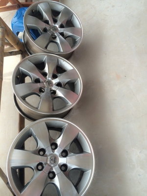 ขายแม็กฟอรูจูนเนอร์ขอบ 16 พร้อมน็อต 6000- พร้อมส่งทั่วไทย