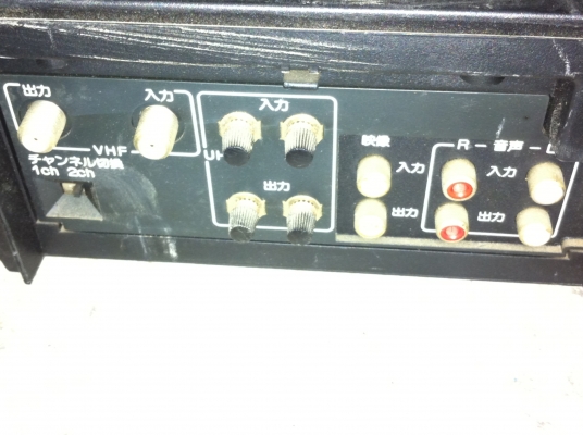 VDO เทปยี่ห้อ FUNAI เป็นแบบ Hi-Fi stereo  เปิดใช้งานได้ตามภาพ จากญี่ปุ่น