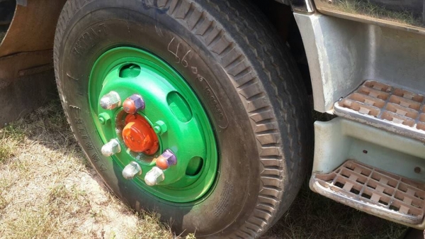 ขายดั้ม2เพลา HINO FM3M เครื่อง240แรง พ.เพาเวอร์ เบรกทิฟฟี่ ภายในสวย แอร์เย็น สภาพพร้อมใช้งาน เอกสารพร้อมโอน สนใจโทร 090-8588220คุณนะ 093-3258446คุณบิว ID:narong498 หรือเข้าดูสินค้าอื่นๆได้ที่ www.truck.in.th/498 หรือเพจFacebook ณรงค์ ซื้อขายรถมือสอง (เว็บ