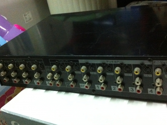 เครื่องนำเข้าผสมเสียง Victor การใช้งานตามภาพเจากญี่ปุ่น เปิดติดใช้งานกดได้หมดแต่ใช้ไม่เป็น