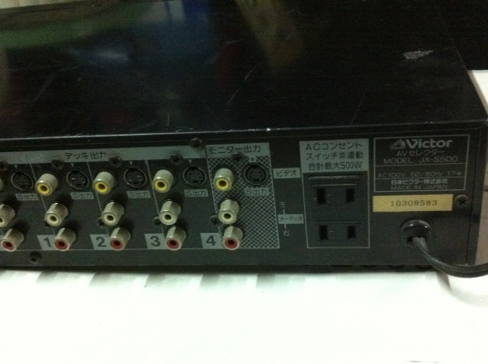 เครื่องนำเข้าผสมเสียง Victor การใช้งานตามภาพเจากญี่ปุ่น เปิดติดใช้งานกดได้หมดแต่ใช้ไม่เป็น