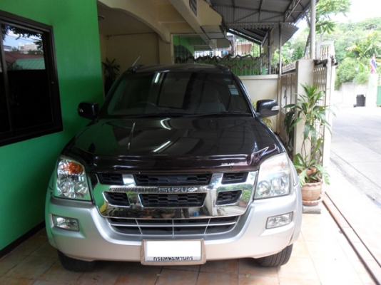 ISUZU MU-7 อีซูซุ มิวเซเว่น 3.0 I-TEQ 4 WD ปี 2005 สีดำเทา เกียร์ธรรมดา เครื่องดีเซล 3000cc ISUZU MU-7 อีซูซุ มิวเซเว่น 3.0 I-TEQ 4 WD ปี 2005 สีดำเทา เกียร์ธรรมดา เครื่องดีเซล 3000cc