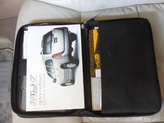 ISUZU MU-7 อีซูซุ มิวเซเว่น 3.0 I-TEQ 4 WD ปี 2005 สีดำเทา เกียร์ธรรมดา เครื่องดีเซล 3000cc ISUZU MU-7 อีซูซุ มิวเซเว่น 3.0 I-TEQ 4 WD ปี 2005 สีดำเทา เกียร์ธรรมดา เครื่องดีเซล 3000cc