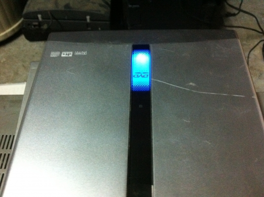 เครื่องเล่นแผ่นทุกอย่างของ SONY จากญี่ปุ่น เทสลองต่อให้ตามภาพ