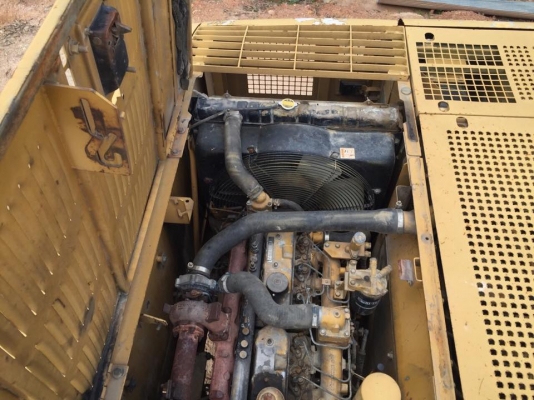 รถขุดCAT320C เล่มทะเบียน14257ชม. สภาพดีใช้ได้