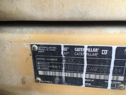 รถขุดCAT320C เล่มทะเบียน14257ชม. สภาพดีใช้ได้