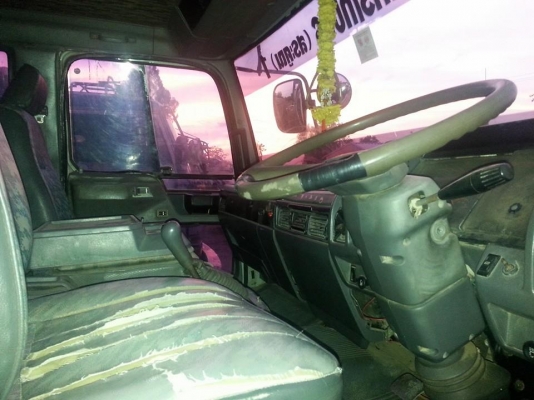 ขายดั้ม2เพลา HINO 3H เครื่อง195แรง HO7D พ.เพาเวอร์ เบรกทิฟฟี่ ภายในสวย แอร์เย็น สภาพพร้อมใช้งาน เอกสารพร้อมโอน สนใจโทร 090-8588220คุณนะ 093-3258446คุณบิว ID:narong498 หรือเข้าดูสินค้าอื่นๆได้ที่ www.truck.in.th/498 หรือเพจFacebook ณรงค์ ซื้อขายรถมือสอง (เ