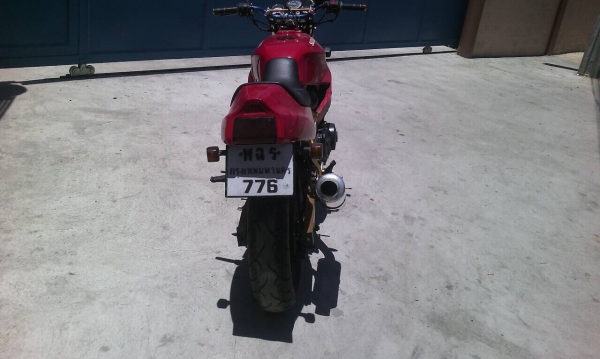ขาย SUZUKI GSX 400cc 26,000 บาท ขาย SUZUKI GSX 400cc 26,000 บาท