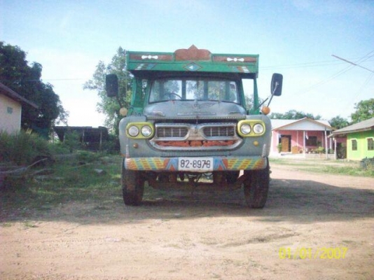 หกล้อหน้ายาว  เครื่องEH 700  168 แรง ทะเบียนขาด 31ธค 57 ((หางยังไม่ลงเล่ม  ))) ราคา  180,000 บาท