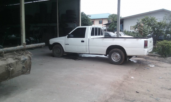 อีซูซุ TFR 2.5 ปี40 แอร์ พ เวอร์ สภาพดีเดิมพร้อมใช้งาน ทะเบียนพร้อมโอน