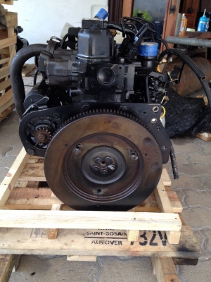 ขายเครื่องยนต์สามสูบเอนกประสงค์