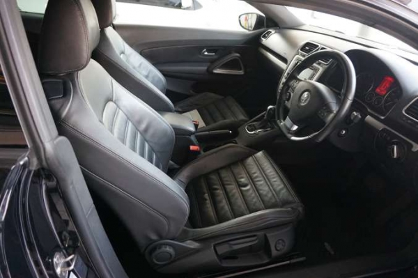 VW Scirocco 2.0 tsi สีดำ 34xxx km. สภาพเดิมๆ