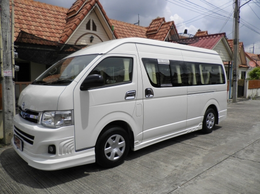 รถตู้แต่ง VIP ขายดาวน์ รถตู้ มีงานให้ด้วยถ้าต้องการ