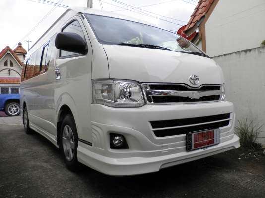 รถตู้แต่ง VIP ขายดาวน์ รถตู้ มีงานให้ด้วยถ้าต้องการ