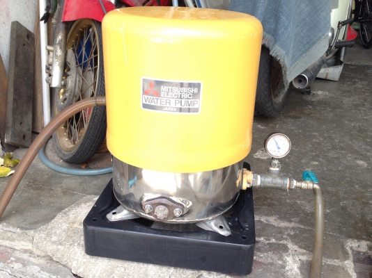 ขายปั้มน้ำอัตโนมัติ mitsubishi 100W ถังสแตนเลสอย่างดีสภาพสวย ตรวจเช็คแรงดันเรียบร้อยแล้ว ไม่มีรั่วซึม พร้อมใช้งาน