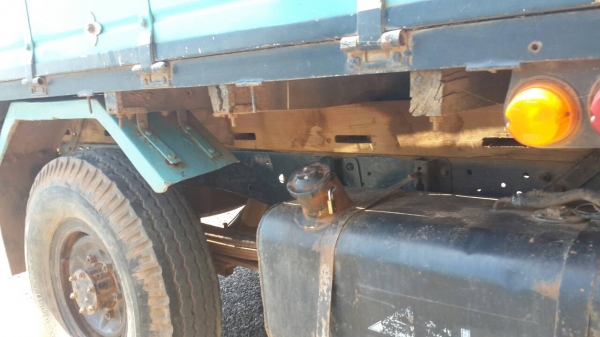 สี่ล้อ อีซูซุ NKR88แรง พ.พาเวอร์ สภาพสวยพร้อมใช้งาน ทะเบียนพร้อมโอน ^^ แจ้งราคาผิดครับ แค่185,000บ ครับ