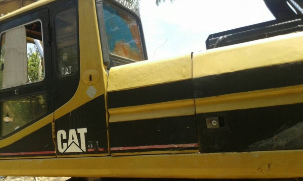 รถขุดCAT320 V1 เอกสารเล่มทะเบียน เครื่องดีปั้มดี แห้ง เฟมสวย