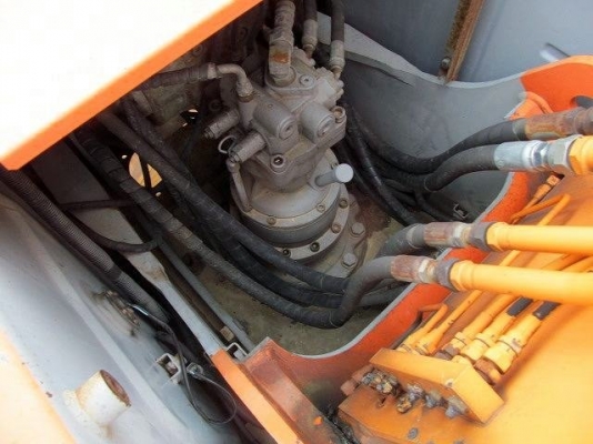 ขายด่วน รถขุด HITACHI EX120-5  นำเข้าจากญี่ปุ่น สภาพสวย เครื่องปั้มดี ไฟฟ้าครบ