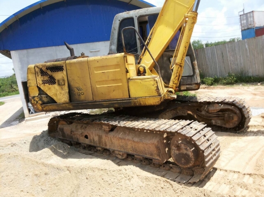 รถขุด SK120-3  ///...โซ่หนา เอวแน่น เครื่องแห้ง ปั้มแห้ง. อย่างอื่นด้อยหน่อย