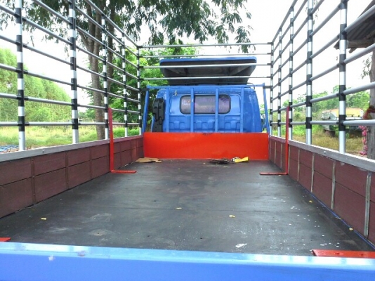 ขายด่วน รถหกล้อ ISUZU NQR  ,5.50เมตร สภาพพร้อมใช้