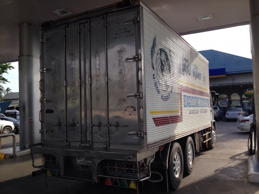 10ล้อเพลาเดียวตู้เปียกISUZU230HP 10ล้อเพลาเดียวตู้เปียกISUZU230HP