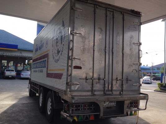 10ล้อเพลาเดียวตู้เปียกISUZU230HP 10ล้อเพลาเดียวตู้เปียกISUZU230HP