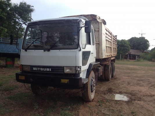 10ล้อ2เพลา เกีย10สปีด เครื่องtd 6d16 หัวคัซซี ครับ แถมหางขึ้น200 ยางครบ