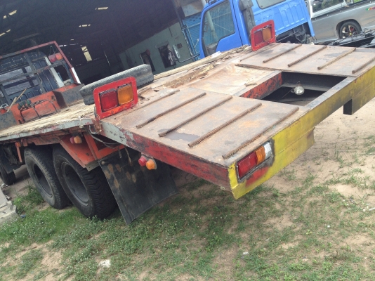 10ล้อ2เพลา เกีย10สปีด เครื่องtd 6d16 หัวคัซซี ครับ แถมหางขึ้น200 ยางครบ