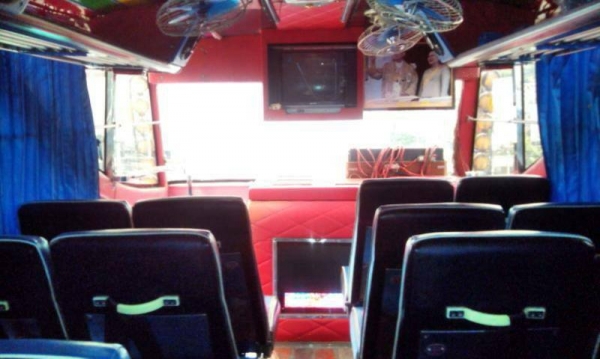 ขายดาวน์รถบัส พัดลม ทรง 3 เสา 200000 ผ่อน 15000*50 งวด ขายดาวน์รถบัส พัดลม ทรง 3 เสา 200000 ผ่อน 15000*50 งวด