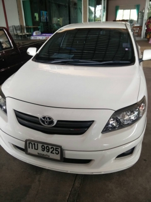 TOYOTA  ALTIS  รถสวยตามภาพ รถใช้ส่วนตัวนานๆใช้  ราคา  420,000  บาท