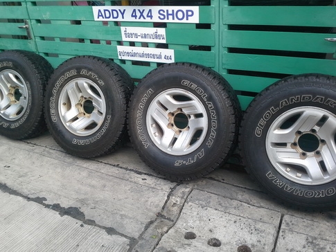 ล้อ Tiger + Yokohama  AT 31/10.5/15 ปี09 สวยๆ 1ชุด