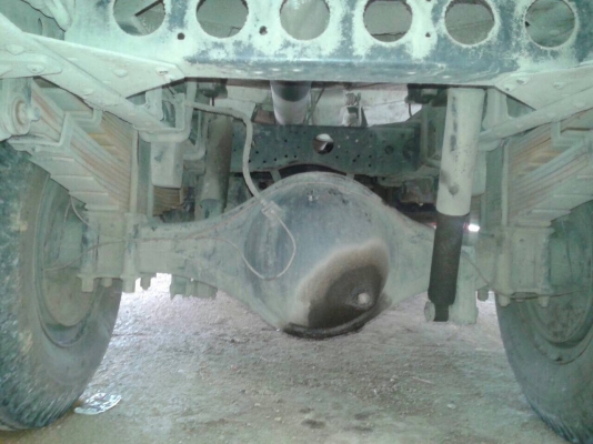 รถน้ำมัน..6ล้อ120แรงNPR120. ปี2542...รถสวยงามมาก...รถห้างแท้