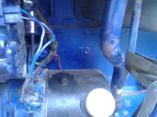 ขายรถไถฟอร์ด 6600 เบื่อคนขับ ขายยกคอก/แลกสิบล้อ