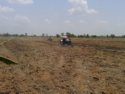 ขายรถไถฟอร์ด 6600 เบื่อคนขับ ขายยกคอก/แลกสิบล้อ