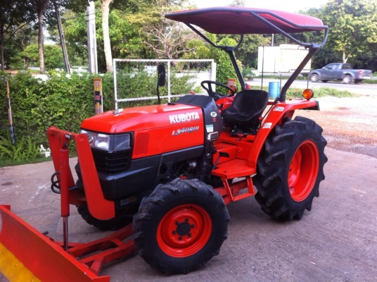 ขายรถไถKubota L 3408DI (4WD) พร้อมใบมีดหน้าและผานพรวนช้าง